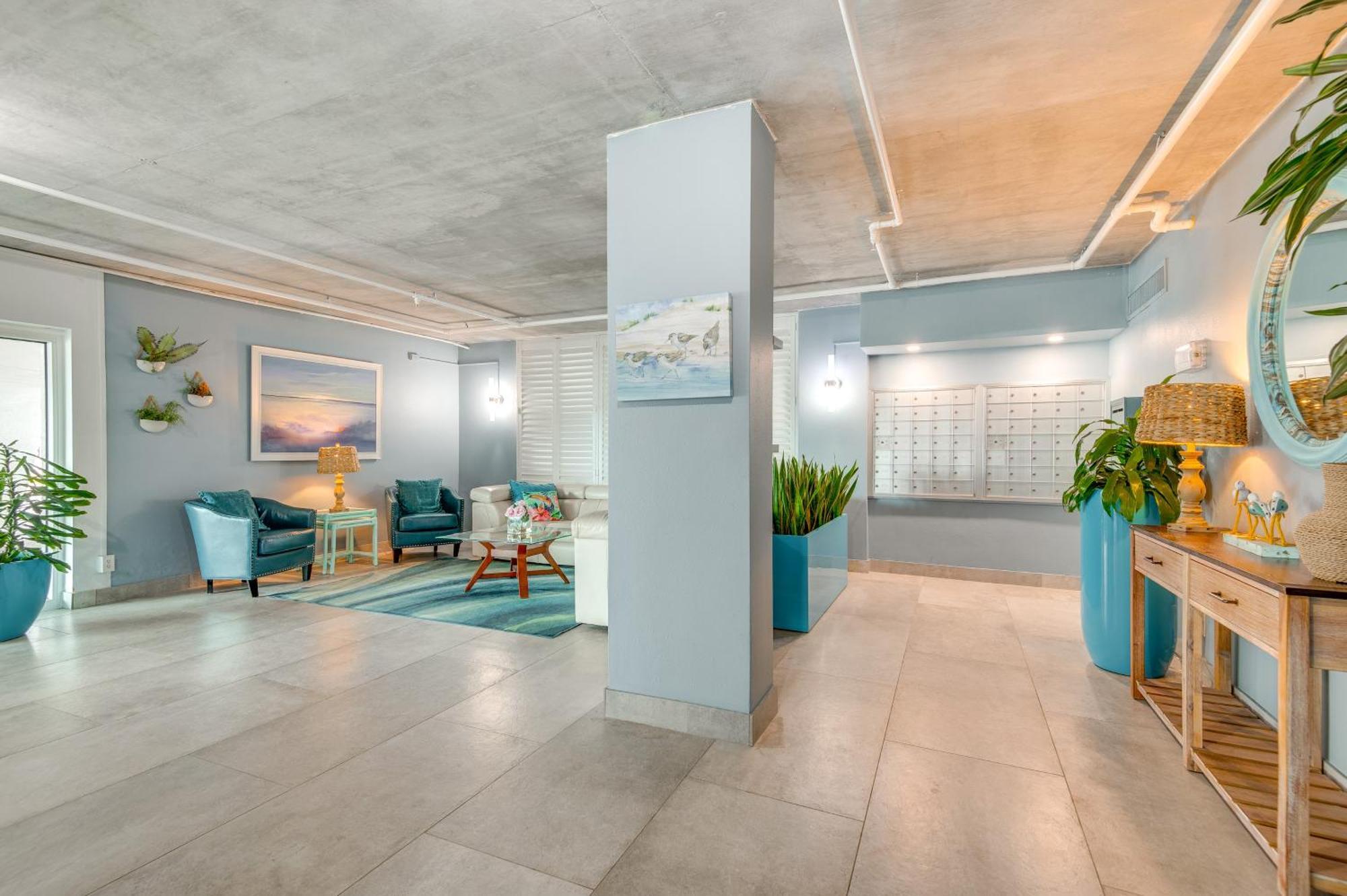 Walk To Shore Satellite Beach Condo With Ocean View Buitenkant foto