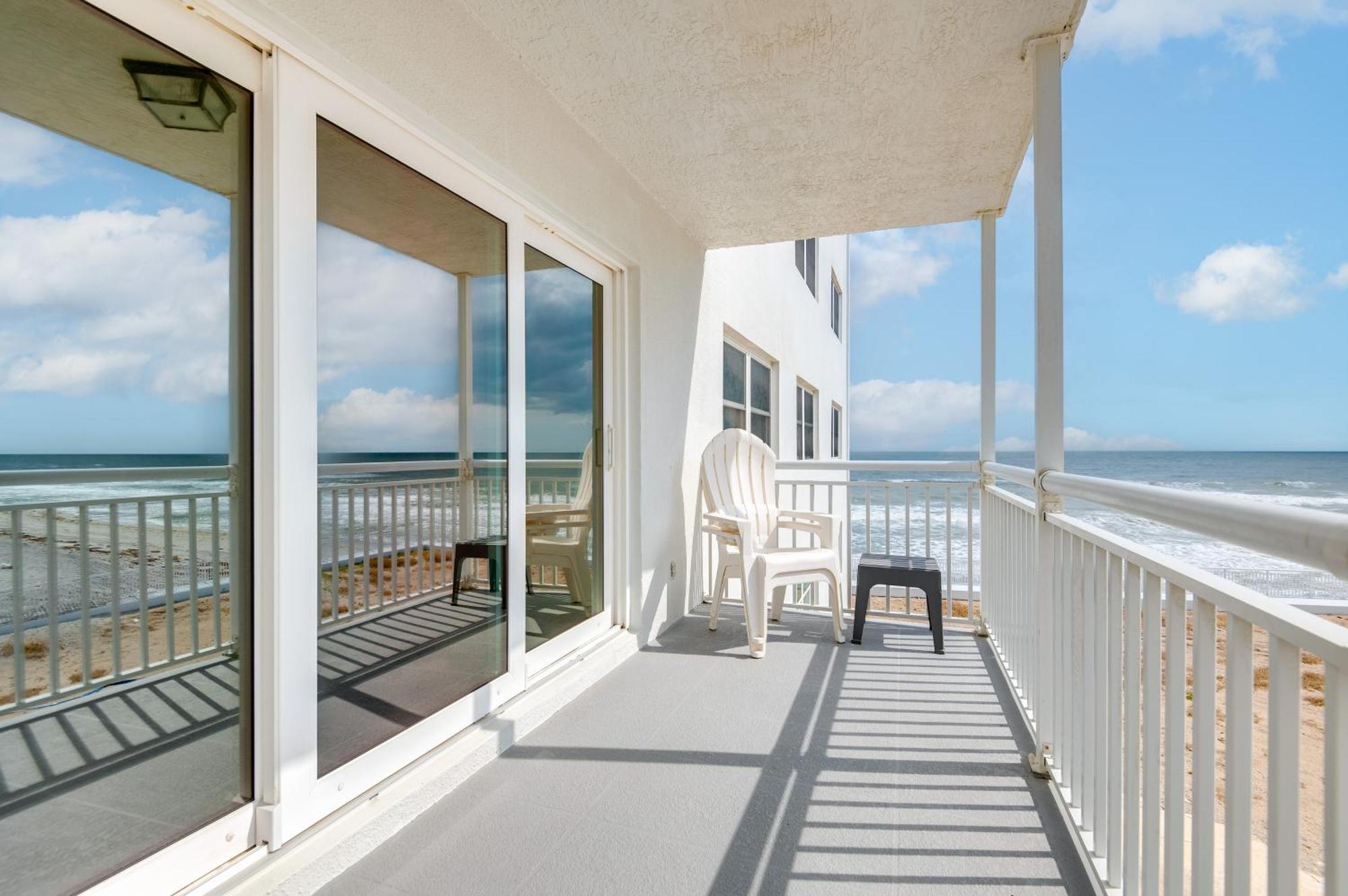 Walk To Shore Satellite Beach Condo With Ocean View Buitenkant foto