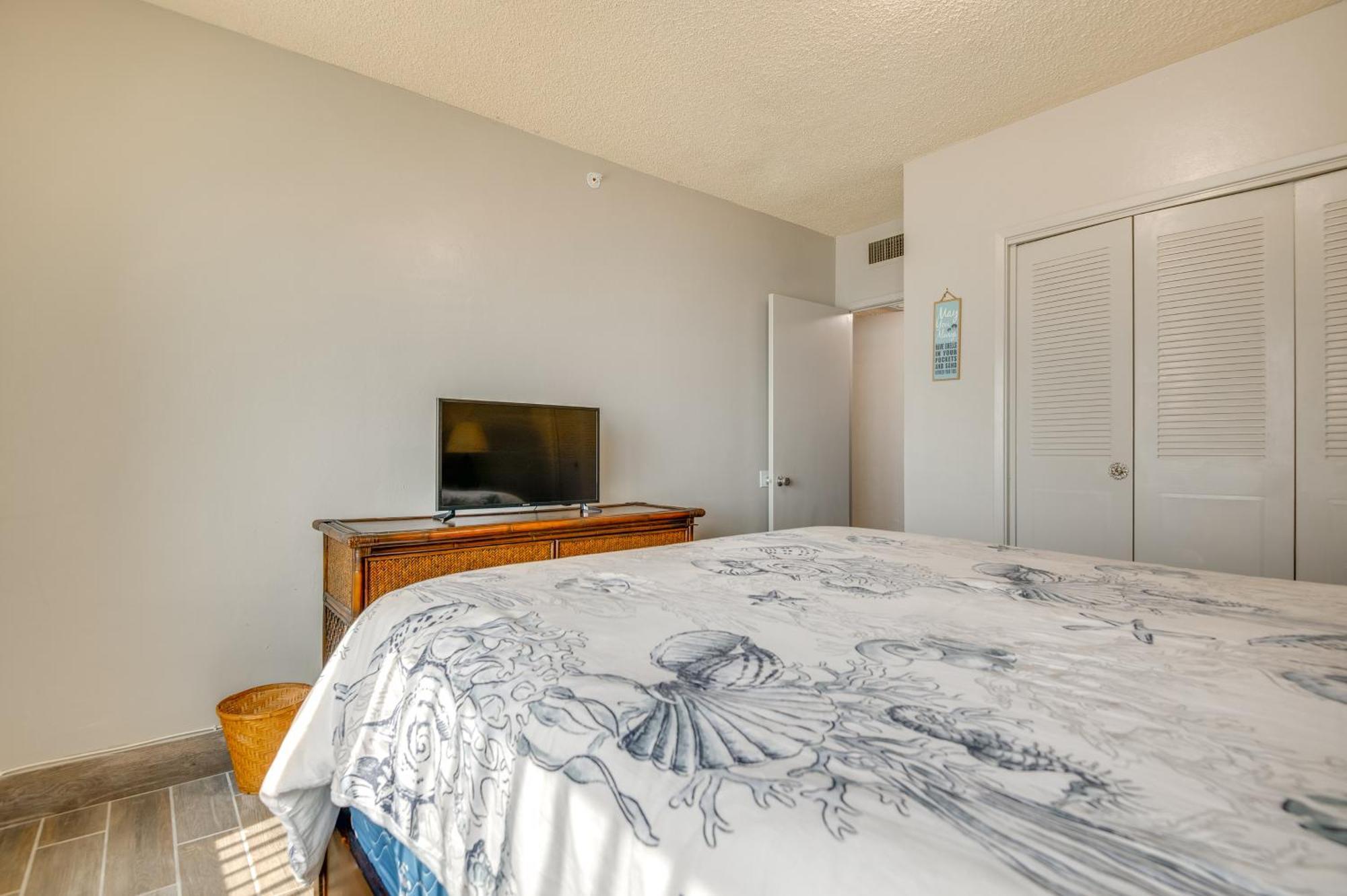 Walk To Shore Satellite Beach Condo With Ocean View Buitenkant foto